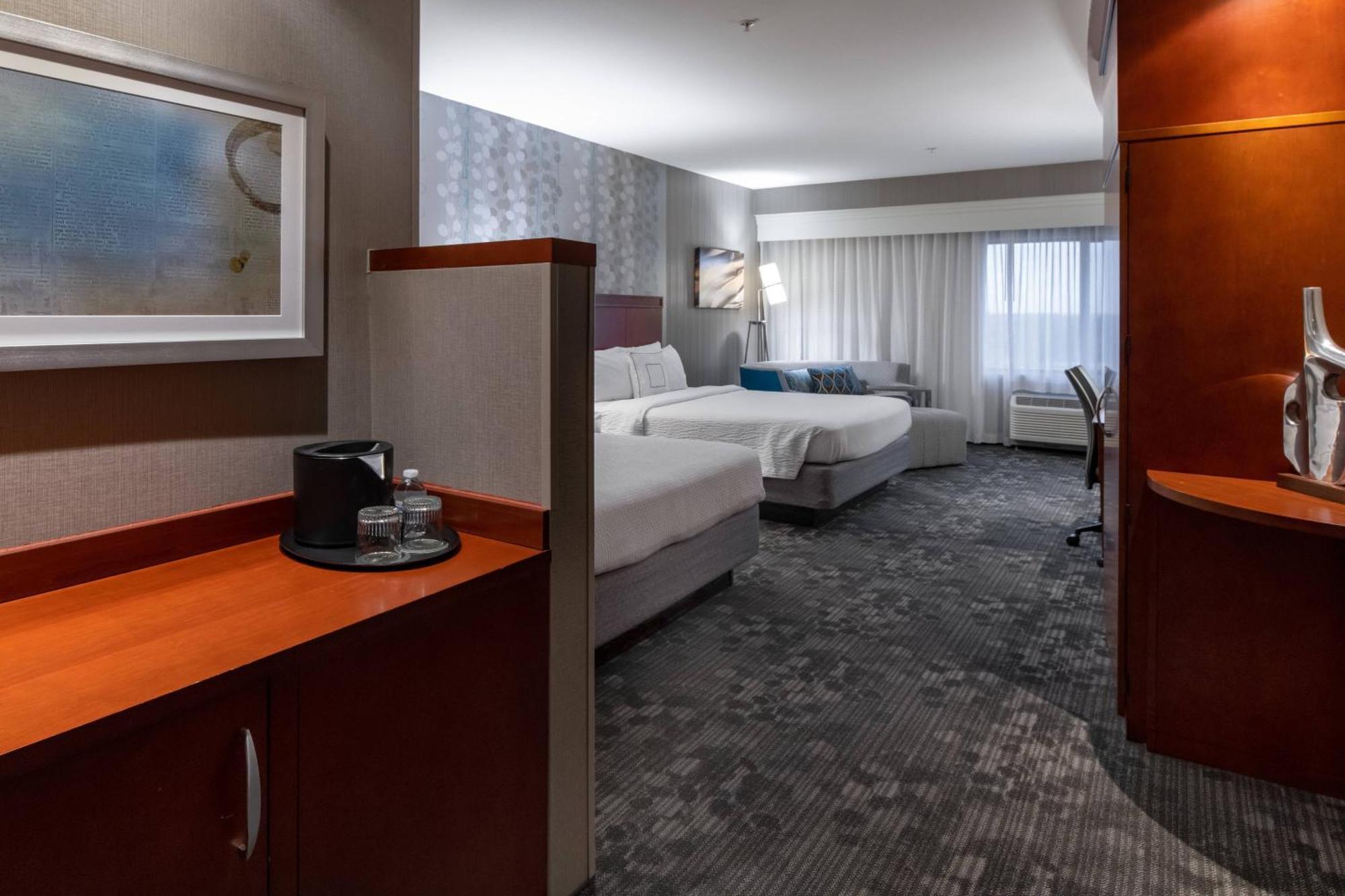 Courtyard Fort Worth West At Cityview Экстерьер фото